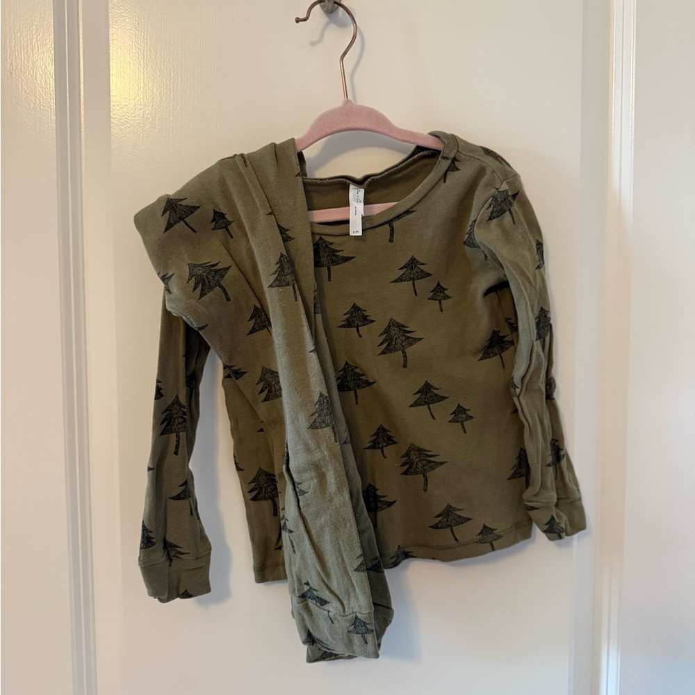 2-3 Rylee+Cru Tree Print Pajamas - Green - Picture 2 of 8